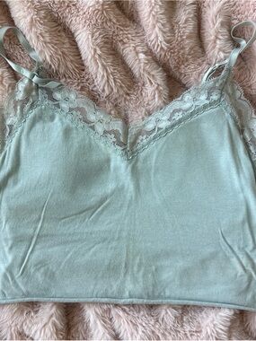 Lace Trim Camisole Tank Top - Light Sage Green